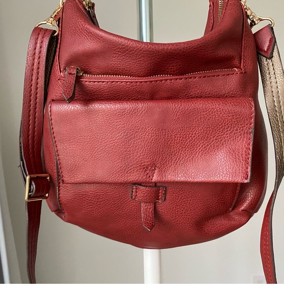 Burgundy shoulder or crossbody bag - Picture 2 of 16